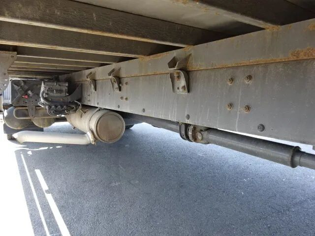 Koffer LKW Renault Midlum 270 dxi - manual gearbox / steel suspension lames: das Bild 7