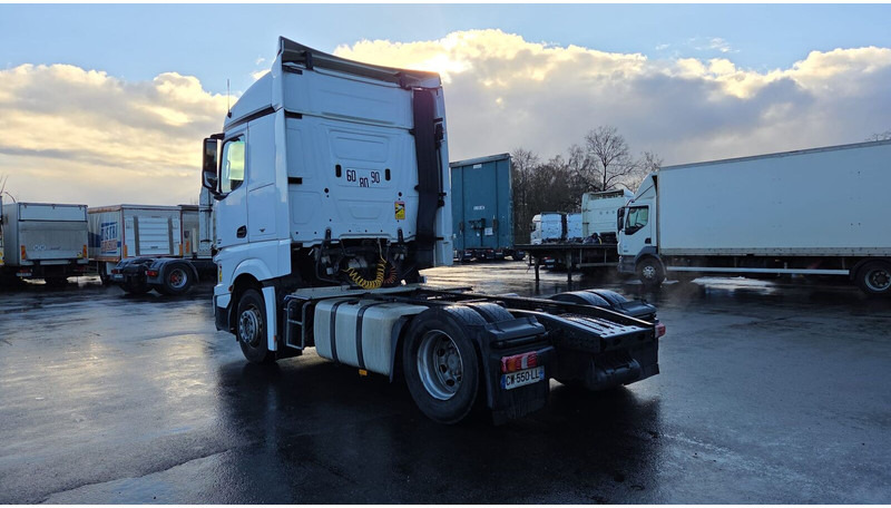 Mercedes-Benz Actros 1845 - Sattelzugmaschine: das Bild 3 Mercedes-Benz Actros 1845 - Sattelzugmaschine: das Bild 3