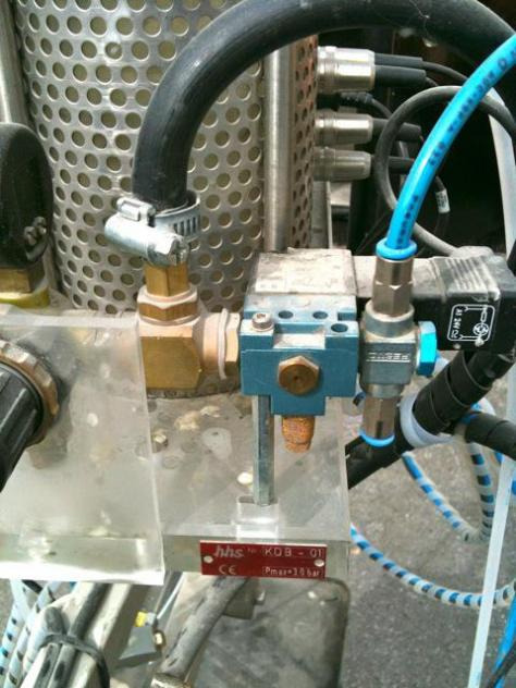 Baumer HHS C-210 2-channel glue application control system - Falzmaschine: das Bild 4 Baumer HHS C-210 2-channel glue application control system - Falzmaschine: das Bild 4