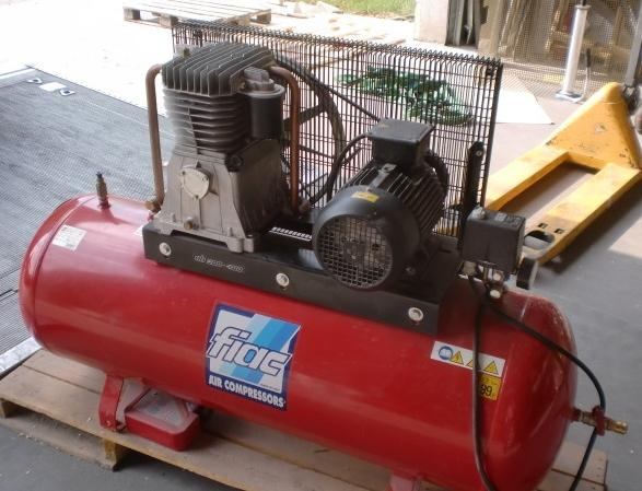 FIAC AB T 200-480 piston compressor - Luftkompressor: das Bild 1 FIAC AB T 200-480 piston compressor - Luftkompressor: das Bild 1