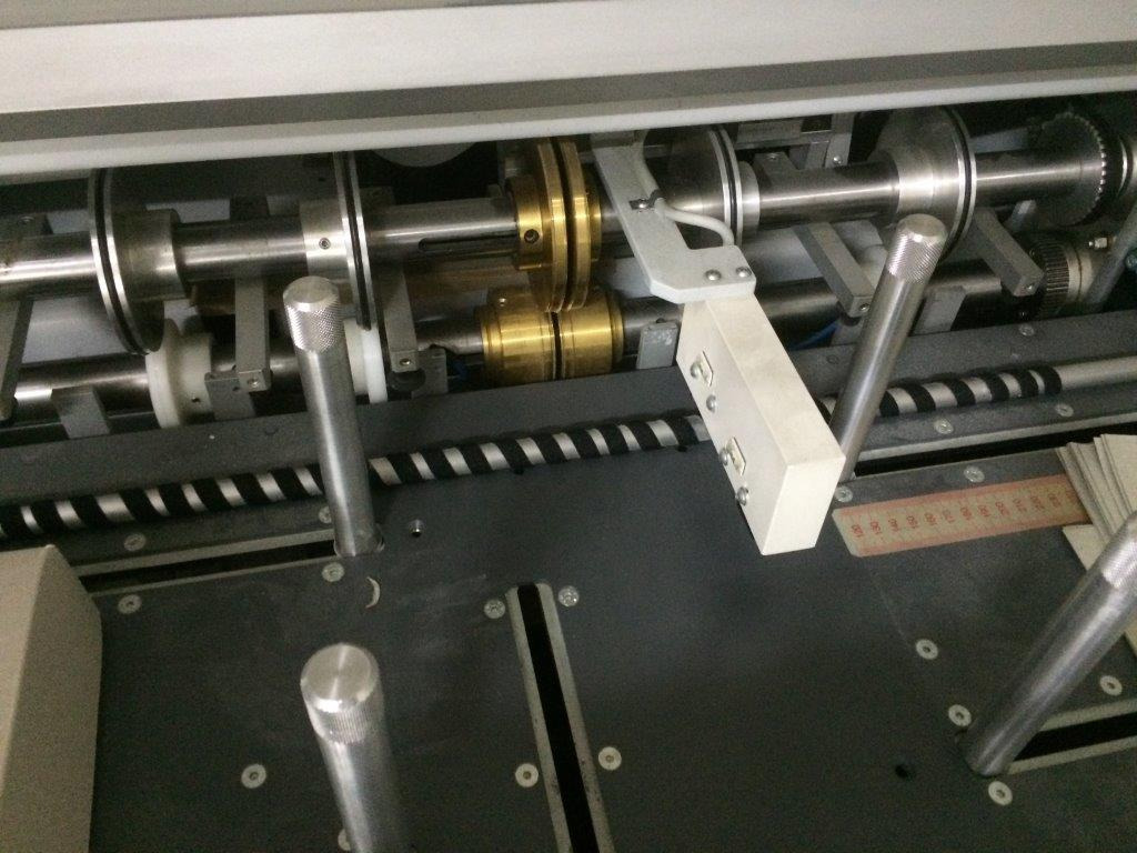 Heidelberg Eurobind EB-500 Single-Column Hotmelt Adhesive Binder - Bindemaschine: das Bild 2 Heidelberg Eurobind EB-500 Single-Column Hotmelt Adhesive Binder - Bindemaschine: das Bild 2