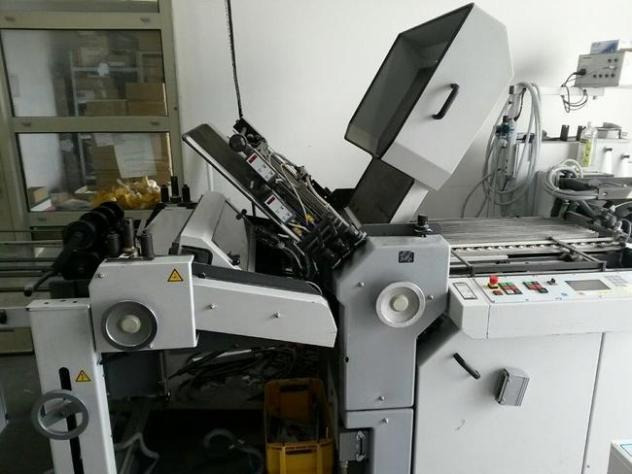 Heidelberg / Stahl TD 52-4-Fi automatic buckle plate folder - Falzmaschine: das Bild 1 Heidelberg / Stahl TD 52-4-Fi automatic buckle plate folder - Falzmaschine: das Bild 1