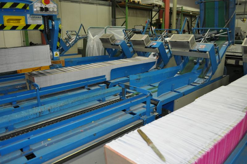 High Speed saddlestitcher Müller Martini Prima Amrys Year 2000 - Druckmaschine: das Bild 2 High Speed saddlestitcher Müller Martini Prima Amrys Year 2000 - Druckmaschine: das Bild 2