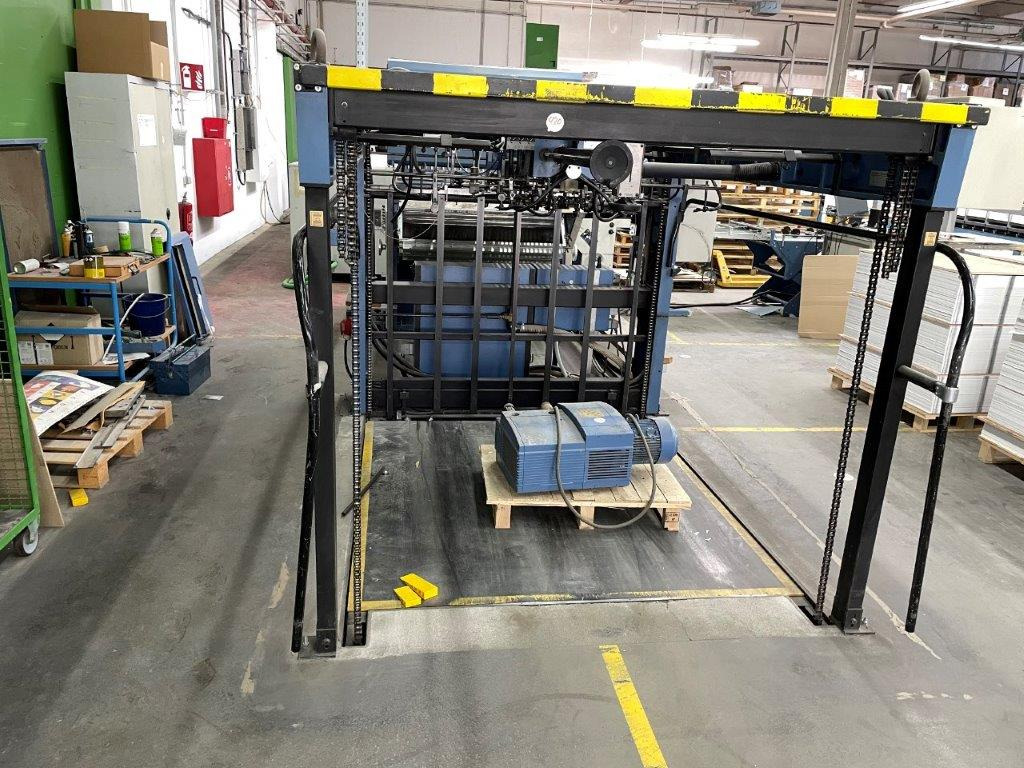 Large format Affischenfolder Herzog & Heymann M7-58.6 + M7.67-4 Mabeg feeder - Falzmaschine: das Bild 4 Large format Affischenfolder Herzog & Heymann M7-58.6 + M7.67-4 Mabeg feeder - Falzmaschine: das Bild 4