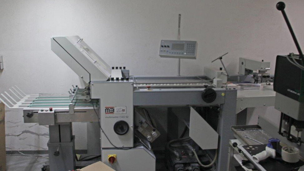 Buckle plate folder Mathias Bäuerle Multimaster CAS 52.4-38.2-FL SA - Falzmaschine: das Bild 2 Buckle plate folder Mathias Bäuerle Multimaster CAS 52.4-38.2-FL SA - Falzmaschine: das Bild 2