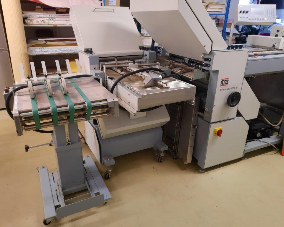 Buckle plate folder Mathias Bäuerle Multimaster CAS 52.4-38.2-FL SA - Falzmaschine: das Bild 3 Buckle plate folder Mathias Bäuerle Multimaster CAS 52.4-38.2-FL SA - Falzmaschine: das Bild 3