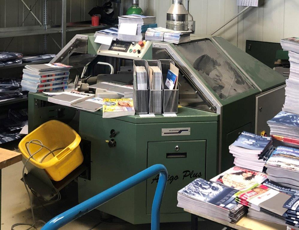 Four clamps Perfect binder Muller Martini Amigo Plus 1580.0410 - Bindemaschine: das Bild 1 Four clamps Perfect binder Muller Martini Amigo Plus 1580.0410 - Bindemaschine: das Bild 1