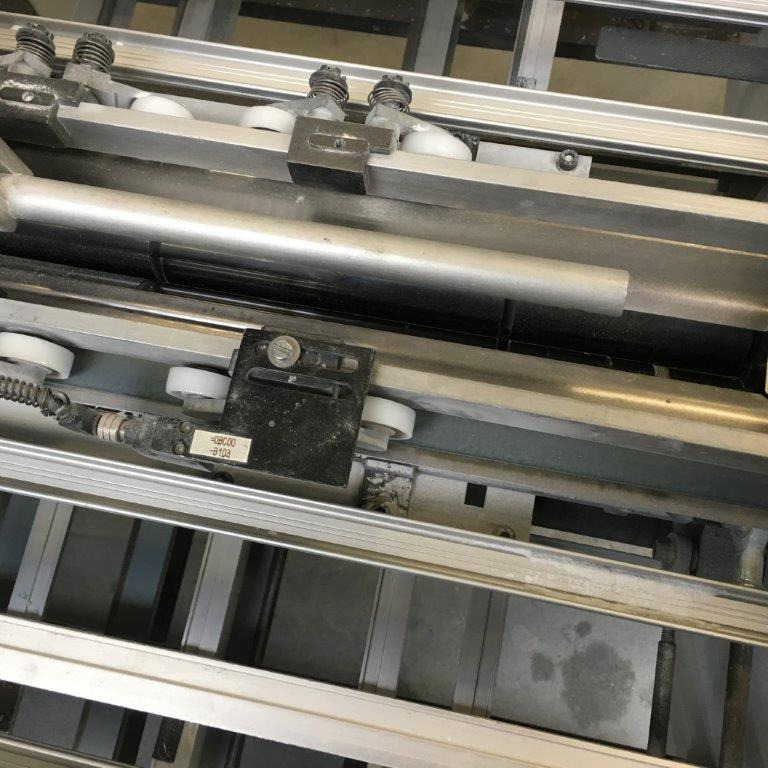 Mobile four-knife folding unit Heidelberg Stahlfolder VF-66 - Falzmaschine: das Bild 3 Mobile four-knife folding unit Heidelberg Stahlfolder VF-66 - Falzmaschine: das Bild 3