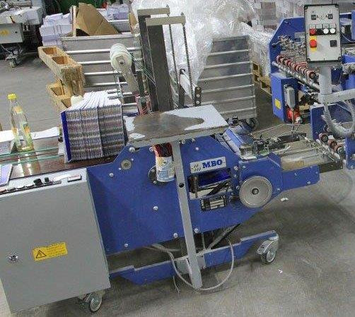 Standing vertically delivery with pres rollers MBO SAP 46 L - Falzmaschine: das Bild 3 Standing vertically delivery with pres rollers MBO SAP 46 L - Falzmaschine: das Bild 3
