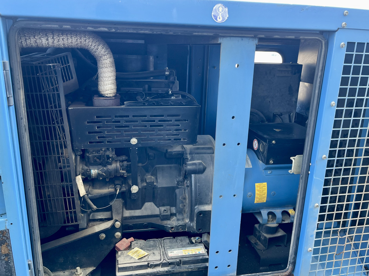Stromgenerator SDMO 33 kVa diesel John Deere: das Bild 6