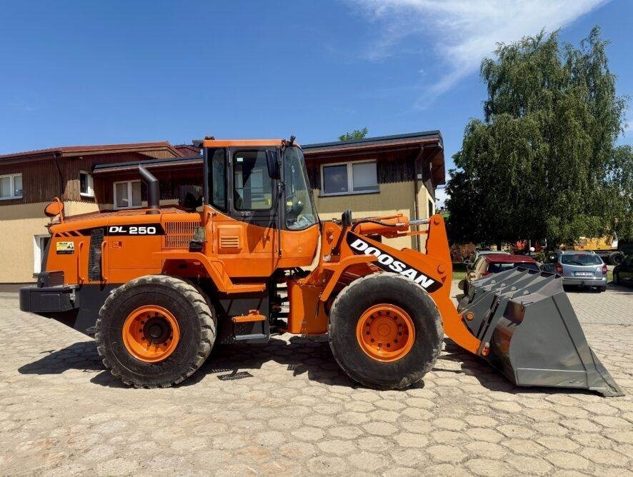 Doosan DL250 - Radlader: das Bild 1 Doosan DL250 - Radlader: das Bild 1