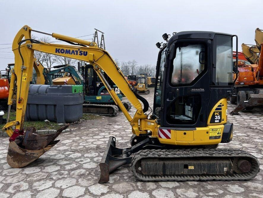 Komatsu PC35 MR-3 - Minibagger: das Bild 3 Komatsu PC35 MR-3 - Minibagger: das Bild 3