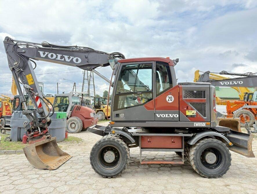 Volvo EWR150E - Mobilbagger: das Bild 2 Volvo EWR150E - Mobilbagger: das Bild 2