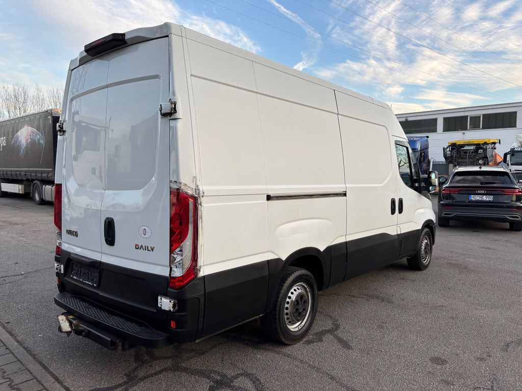 Iveco Daily 35S130 Klima - Kastenwagen: das Bild 5 Iveco Daily 35S130 Klima - Kastenwagen: das Bild 5