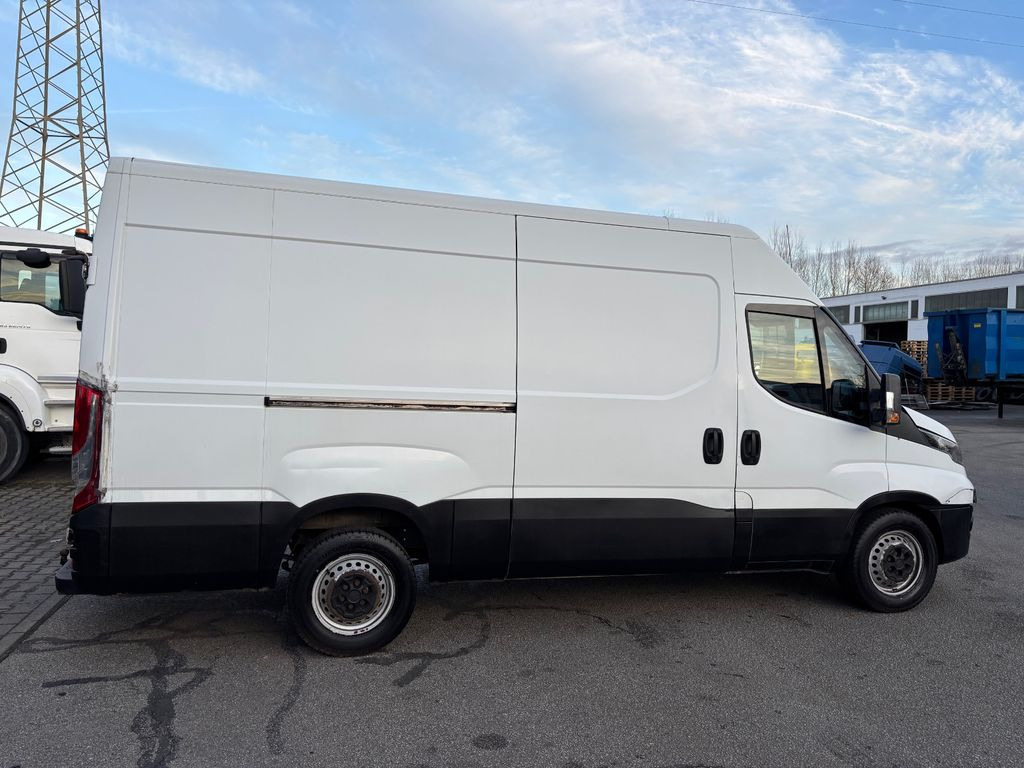 Iveco Daily 35S130 Klima - Kastenwagen: das Bild 4 Iveco Daily 35S130 Klima - Kastenwagen: das Bild 4