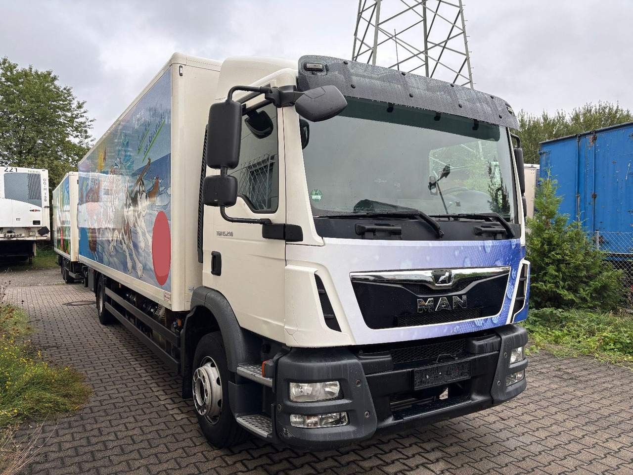 MAN TGM 15.290 kein 12.250 - Koffer LKW: das Bild 3 MAN TGM 15.290 kein 12.250 - Koffer LKW: das Bild 3