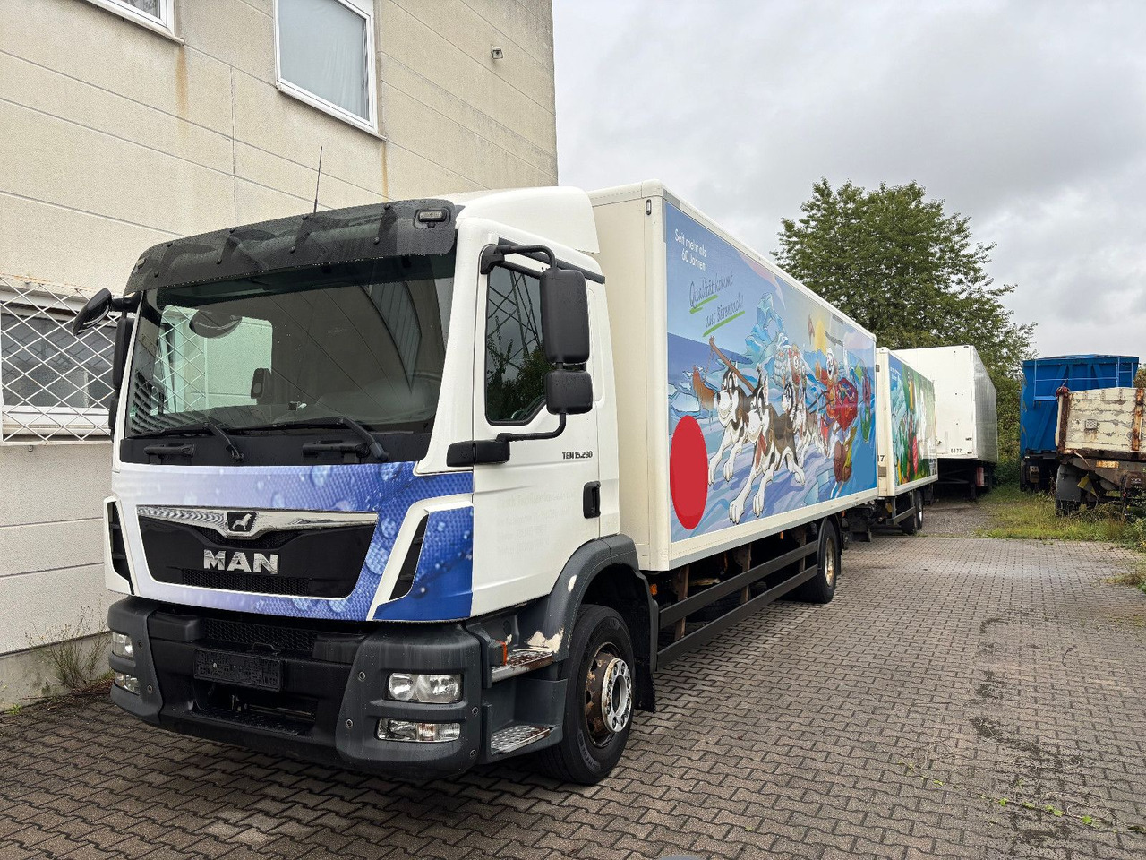 MAN TGM 15.290 kein 12.250 - Koffer LKW: das Bild 2 MAN TGM 15.290 kein 12.250 - Koffer LKW: das Bild 2