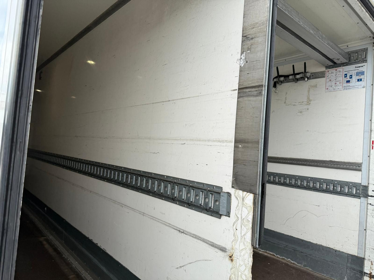 Koffer LKW MAN TGM 15.290 kein 12.250: das Bild 9 Koffer LKW MAN TGM 15.290 kein 12.250: das Bild 9