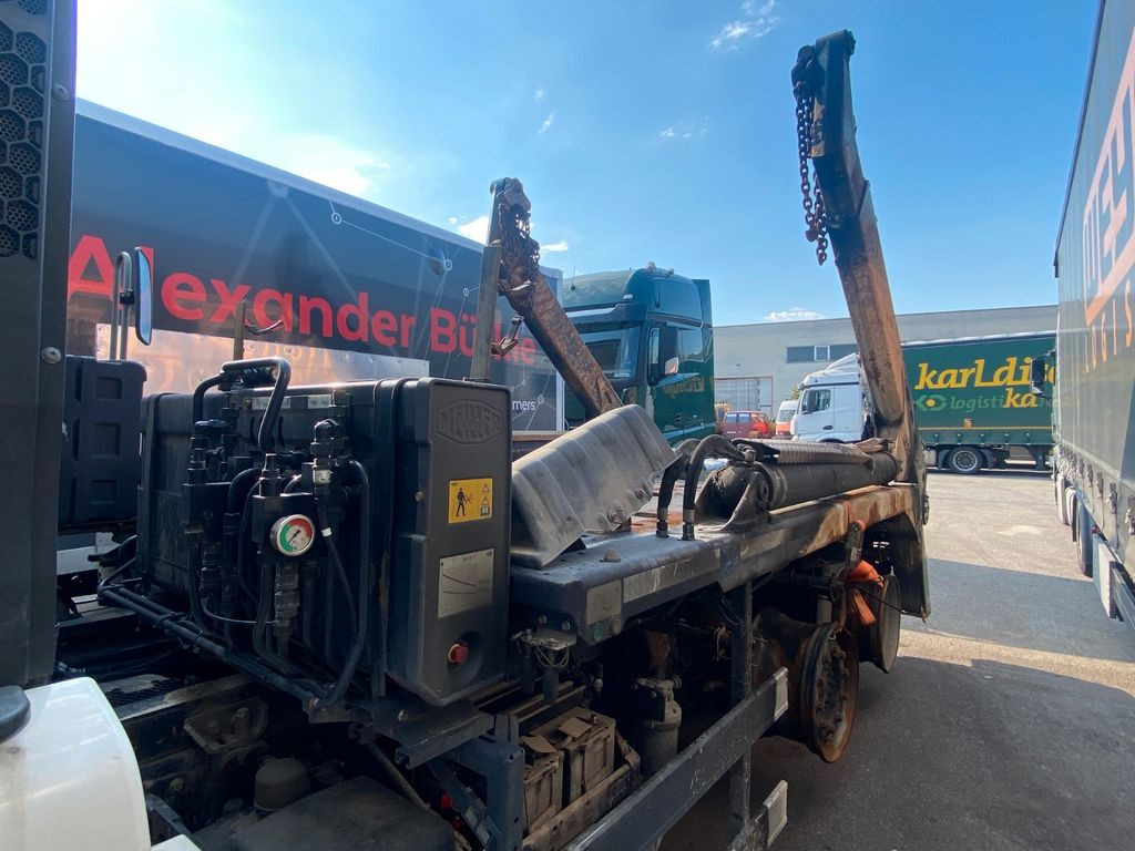 Absetzkipper MAN TGS 26.470 26.440: das Bild 6