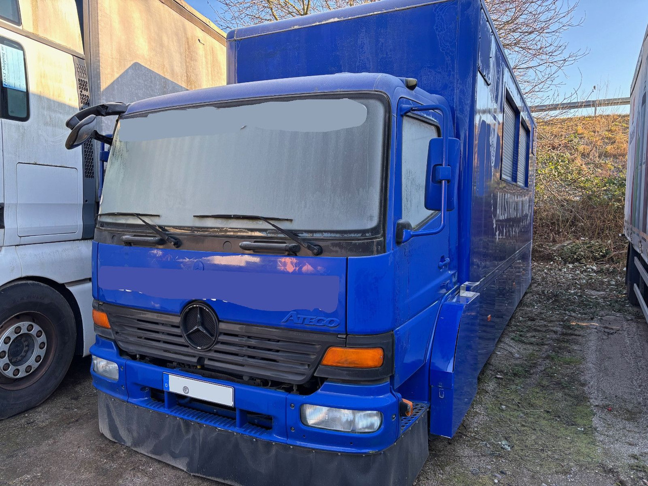 Mercedes-Benz Atego 815 817 818/Partywagen/Tour Lkw Mercedes-Benz Atego 815 817 818/Partywagen/Tour Lkw - Koffer Transporter: das Bild 3 Mercedes-Benz Atego 815 817 818/Partywagen/Tour Lkw Mercedes-Benz Atego 815 817 818/Partywagen/Tour Lkw - Koffer Transporter: das Bild 3