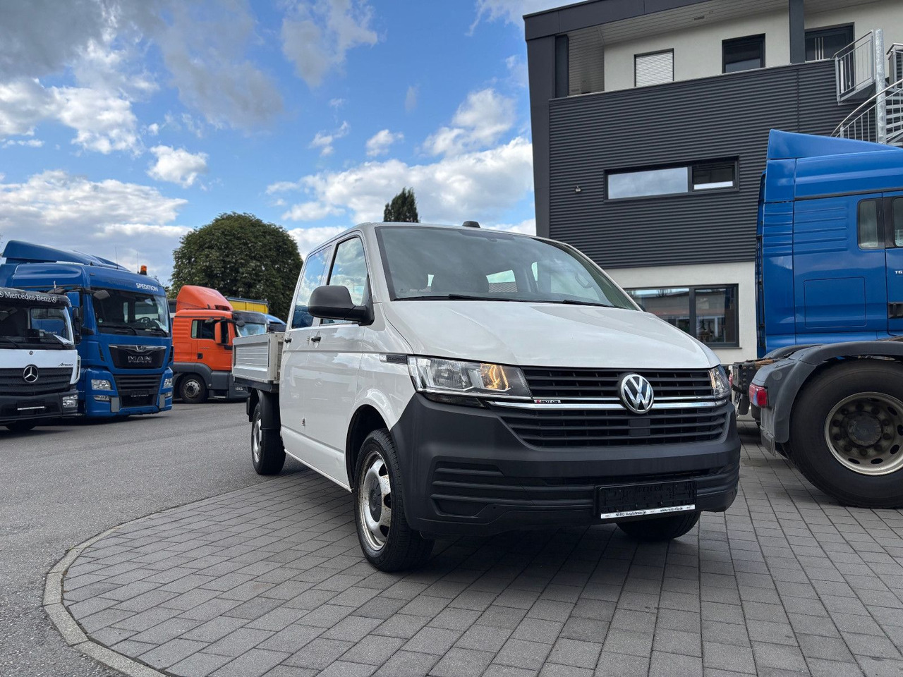 Volkswagen T6 Transporter 4Motion/150PS 2.0/DoKa/Klima - Pritsche Transporter, Transporter mit Doppelkabine: das Bild 4 Volkswagen T6 Transporter 4Motion/150PS 2.0/DoKa/Klima - Pritsche Transporter, Transporter mit Doppelkabine: das Bild 4
