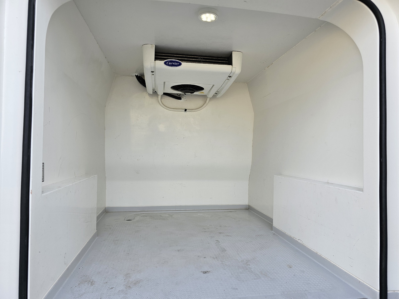 Kühltransporter FIAT DOBLO CHLODNIA MROZNIA - 20 C  CARRIER KLIMA EURO6 [ Copy ] [ Copy ] [ Copy ]: das Bild 10