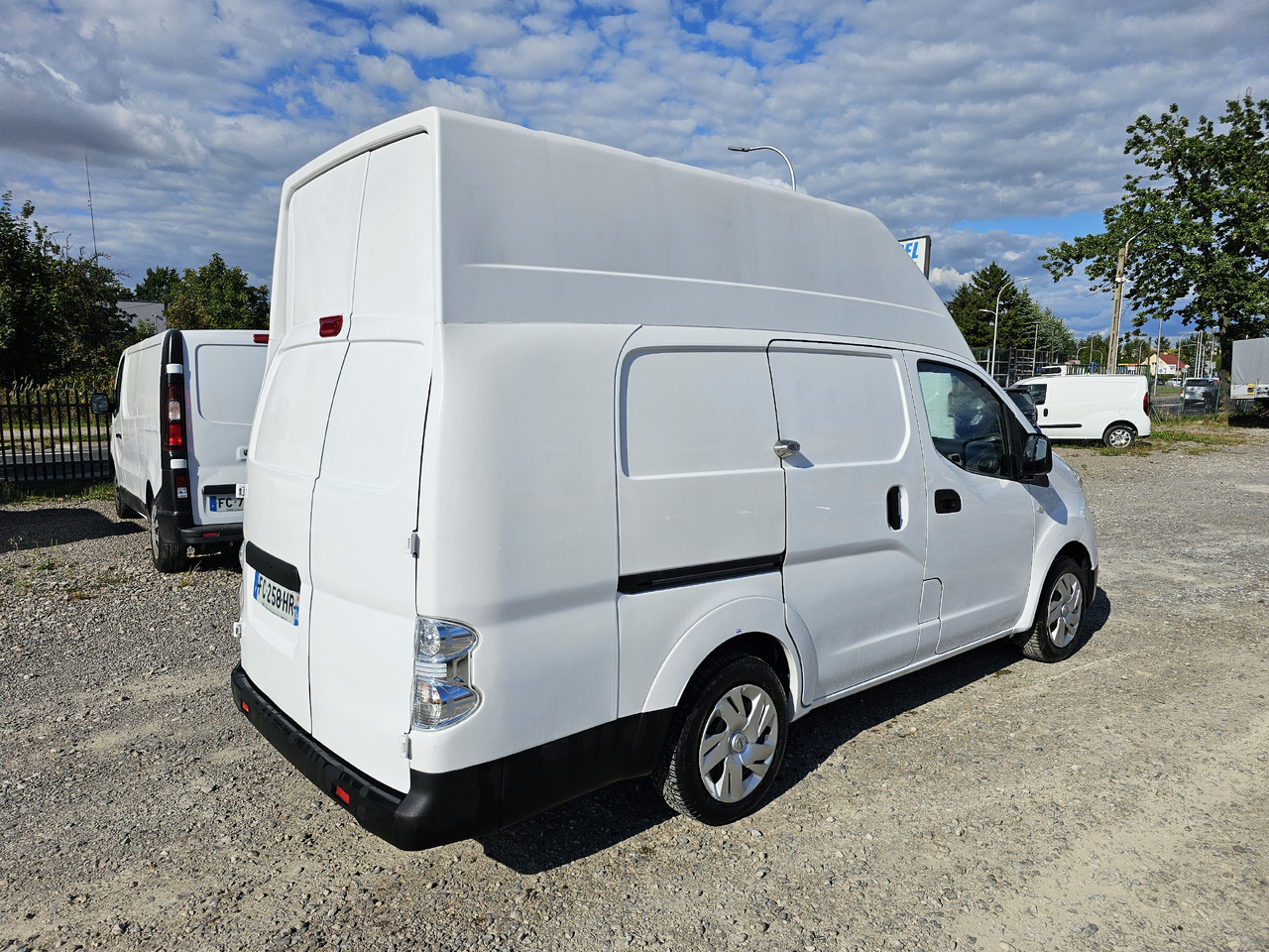 NISSAN E-NV200 ELEKTRYCZNY 40 KV 250 km KLIMA KAMERA - Kleintransporter, Elektro-Transporter: das Bild 5 NISSAN E-NV200 ELEKTRYCZNY 40 KV 250 km KLIMA KAMERA - Kleintransporter, Elektro-Transporter: das Bild 5