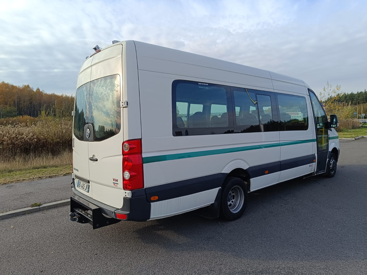 VOLKSWAGEN CRAFTER 23 OSOBY KLIMA WEBASTO KAMERA RETARDER HAK EURO5 - Reisebus: das Bild 4 VOLKSWAGEN CRAFTER 23 OSOBY KLIMA WEBASTO KAMERA RETARDER HAK EURO5 - Reisebus: das Bild 4