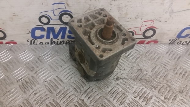 Bosch Rexroth Hydraulic Power Steering Pump 510625366; 1515105033 - Lenkpumpe für Traktor: das Bild 1 Bosch Rexroth Hydraulic Power Steering Pump 510625366; 1515105033 - Lenkpumpe für Traktor: das Bild 1