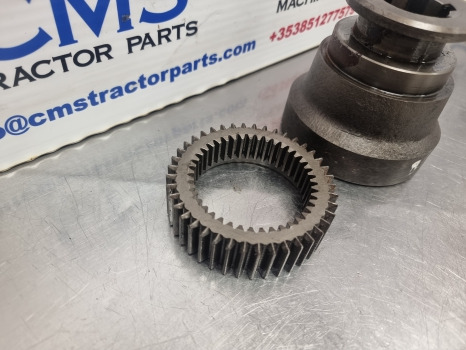 Case 1690, 1594, 1694 Rear Axle Differential Sleeve And Gear K940723, K940722 - Hinterachse: das Bild 3 Case 1690, 1594, 1694 Rear Axle Differential Sleeve And Gear K940723, K940722 - Hinterachse: das Bild 3