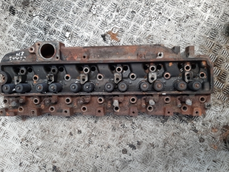 Claas Ares 600, 700, 800 Series 836 Engine Cylinder Head 6005021490 - Zylinderkopf für Traktor: das Bild 3 Claas Ares 600, 700, 800 Series 836 Engine Cylinder Head 6005021490 - Zylinderkopf für Traktor: das Bild 3