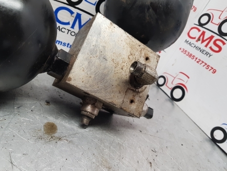 Claas Arion 500, 600 Series 640 Brake Valve, Safety Block 0021603450, 0021603451 - Bremsventil für Traktor: das Bild 4 Claas Arion 500, 600 Series 640 Brake Valve, Safety Block 0021603450, 0021603451 - Bremsventil für Traktor: das Bild 4