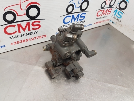 Claas Arion 640, 500, 600, Axion 950 Brake Valve Assy 0021505602, 0021514903 - Bremsventil für Landmaschine: das Bild 2 Claas Arion 640, 500, 600, Axion 950 Brake Valve Assy 0021505602, 0021514903 - Bremsventil für Landmaschine: das Bild 2