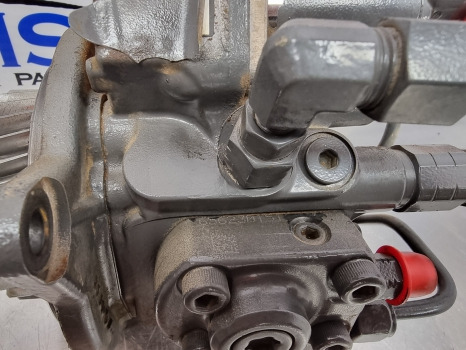 Claas Arion 640 650-620, Cmatic, Hex, Fuel Injection Pump 0011467510, Re543262 - Injektor: das Bild 3 Claas Arion 640 650-620, Cmatic, Hex, Fuel Injection Pump 0011467510, Re543262 - Injektor: das Bild 3