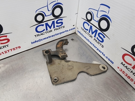 Claas Arion 640, Arion 600 Series, Brackets Re54563 - Injektor: das Bild 1 Claas Arion 640, Arion 600 Series, Brackets Re54563 - Injektor: das Bild 1