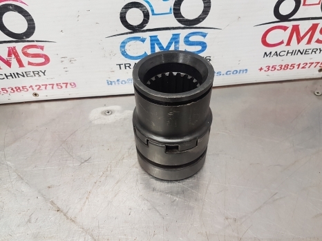 Claas Axos 340 Cx, Ergos, Ceres, Celtis Differential Jaw Clutch 0011124250 - Differenzial Getriebe für Traktor: das Bild 1 Claas Axos 340 Cx, Ergos, Ceres, Celtis Differential Jaw Clutch 0011124250 - Differenzial Getriebe für Traktor: das Bild 1