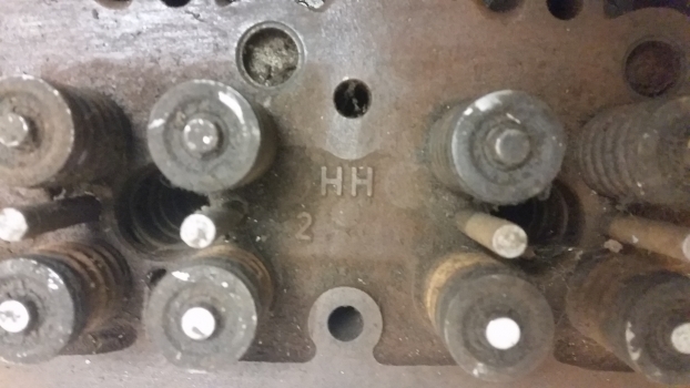 Cummins Engine Cylinder Head 3275441 - Zylinderkopf für Traktor: das Bild 5 Cummins Engine Cylinder Head 3275441 - Zylinderkopf für Traktor: das Bild 5