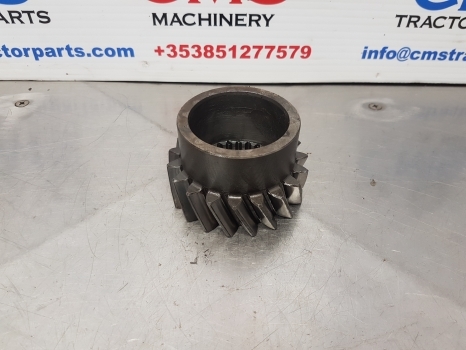 Deutz D7807c, 06, 07, Dx 3.90, Dx3.70, D6806 Transmission Gear Z 19 04306932 - Kardanwelle für Traktor: das Bild 1 Deutz D7807c, 06, 07, Dx 3.90, Dx3.70, D6806 Transmission Gear Z 19 04306932 - Kardanwelle für Traktor: das Bild 1