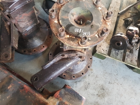 Fiat 1180, 1180dt, 115-90, 11590dt Rear Axle Assy 5103587, 5103586, 5103594 - Hinterachse für Traktor: das Bild 2 Fiat 1180, 1180dt, 115-90, 11590dt Rear Axle Assy 5103587, 5103586, 5103594 - Hinterachse für Traktor: das Bild 2