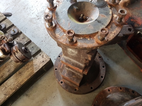 Fiat 1180, 1180dt, 115-90, 11590dt Rear Axle Assy 5103587, 5103586, 5103594 - Hinterachse für Traktor: das Bild 4 Fiat 1180, 1180dt, 115-90, 11590dt Rear Axle Assy 5103587, 5103586, 5103594 - Hinterachse für Traktor: das Bild 4