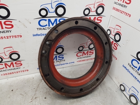 Fiat 70-90 New Holland Rear Axle Spacer Housing 5117649, 5153477, 5168571 - Hinterachse für Traktor: das Bild 3 Fiat 70-90 New Holland Rear Axle Spacer Housing 5117649, 5153477, 5168571 - Hinterachse für Traktor: das Bild 3