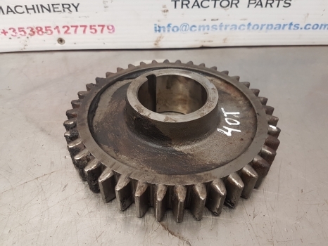 Fiat 90-90, 100-90, 110-90 Dt Rear Axle Fwd Drive Gear Z40 4995695 - Hinterachse für Traktor: das Bild 2 Fiat 90-90, 100-90, 110-90 Dt Rear Axle Fwd Drive Gear Z40 4995695 - Hinterachse für Traktor: das Bild 2
