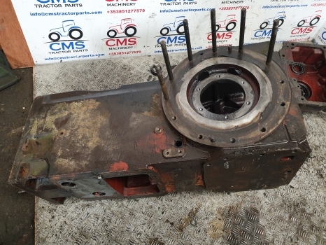 Fiat 90-90, 100-90, 110-90 Rear Axle Center Housing 5127408 - Hinterachse für Traktor: das Bild 1 Fiat 90-90, 100-90, 110-90 Rear Axle Center Housing 5127408 - Hinterachse für Traktor: das Bild 1