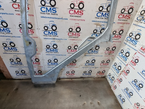 Fiat F100, F115, F120, F110, F130, F140 Cab Door Frame Left Galvanized 5163674 - Tür und Teile: das Bild 4 Fiat F100, F115, F120, F110, F130, F140 Cab Door Frame Left Galvanized 5163674 - Tür und Teile: das Bild 4