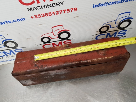Ford 2000, 2600, 3000, 3600, 4000, 5000 Toolbox D3nn17005a11m, E3nn17005ab11m - Fahrerhaus und Interieur: das Bild 5 Ford 2000, 2600, 3000, 3600, 4000, 5000 Toolbox D3nn17005a11m, E3nn17005ab11m - Fahrerhaus und Interieur: das Bild 5