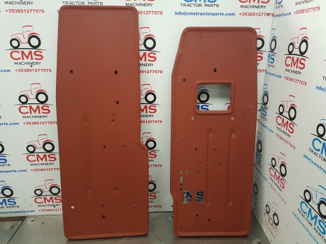 Ford 4000 Cab Foot Step Pair 83952112, 83946748, E0nn13005ba - Trittbrett: das Bild 2 Ford 4000 Cab Foot Step Pair 83952112, 83946748, E0nn13005ba - Trittbrett: das Bild 2