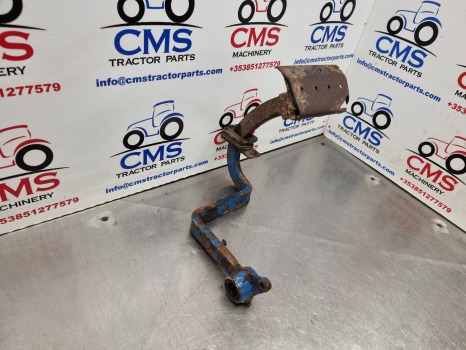 Ford 4610, 10 Series, Lp Cab Brake Pedal D4nn2n003c - Pedal für Traktor: das Bild 2 Ford 4610, 10 Series, Lp Cab Brake Pedal D4nn2n003c - Pedal für Traktor: das Bild 2