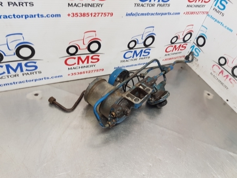 Ford 4830, 5030, 6610, 7710 Fuel Filter Support 83977042, E8nn9n166ab - Kraftstofffilter für Landmaschine: das Bild 5 Ford 4830, 5030, 6610, 7710 Fuel Filter Support 83977042, E8nn9n166ab - Kraftstofffilter für Landmaschine: das Bild 5