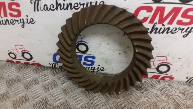 Ford 655, 655a, 555a Jcb 3cx Bevel Ring Gear 32t, 146 Mm - Transmission für Baggerlader: das Bild 1 Ford 655, 655a, 555a Jcb 3cx Bevel Ring Gear 32t, 146 Mm - Transmission für Baggerlader: das Bild 1