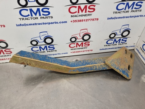 Ford 7610, 7710, 7810, 8830, 8730 Foot Step Lhs Bracket Only E4nn9420041ab - Trittbrett: das Bild 5 Ford 7610, 7710, 7810, 8830, 8730 Foot Step Lhs Bracket Only E4nn9420041ab - Trittbrett: das Bild 5